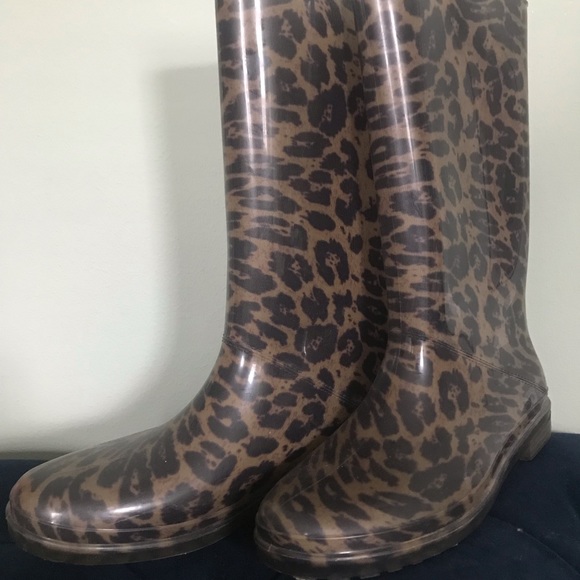 Stuart Weitzman Rainboots - Picture 2 of 3